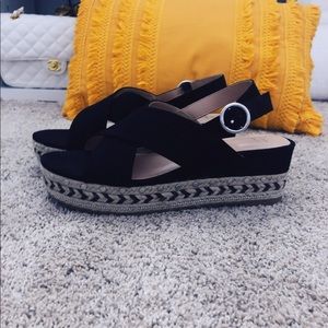 black platform sandals